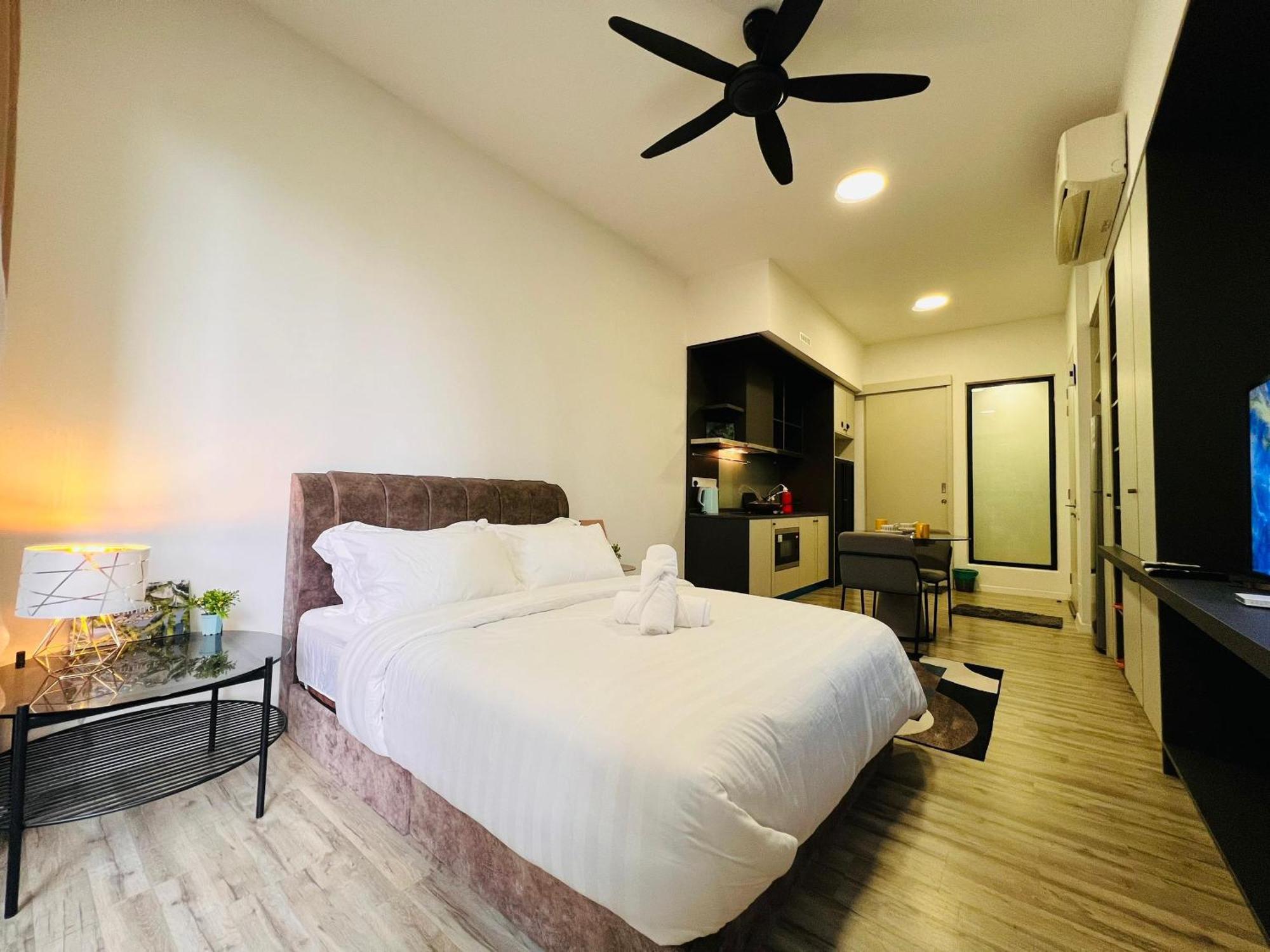 Apartment Millerz Square By Deurban